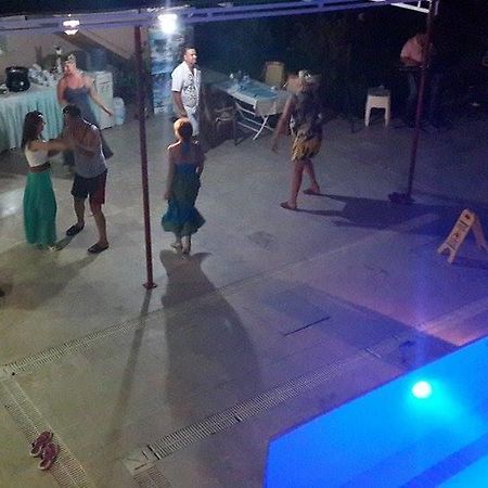 Zara Hotel Beldibi  Luaran gambar